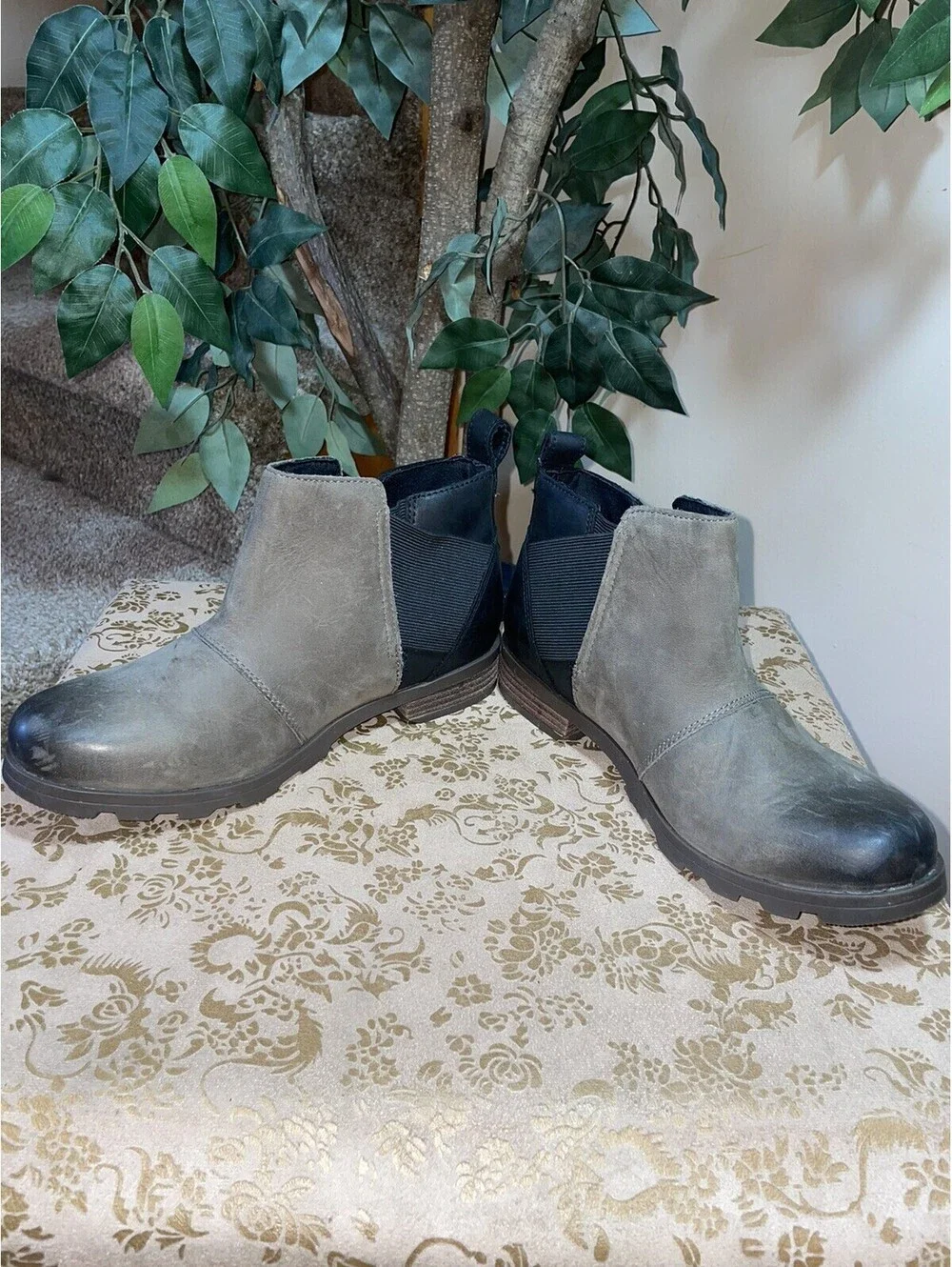 Sorel Emelie Chelsea Boot Quarry/Black Size 6